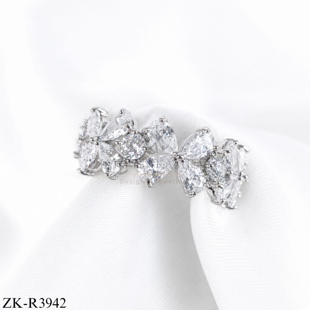 Crystal Floral Band Ring