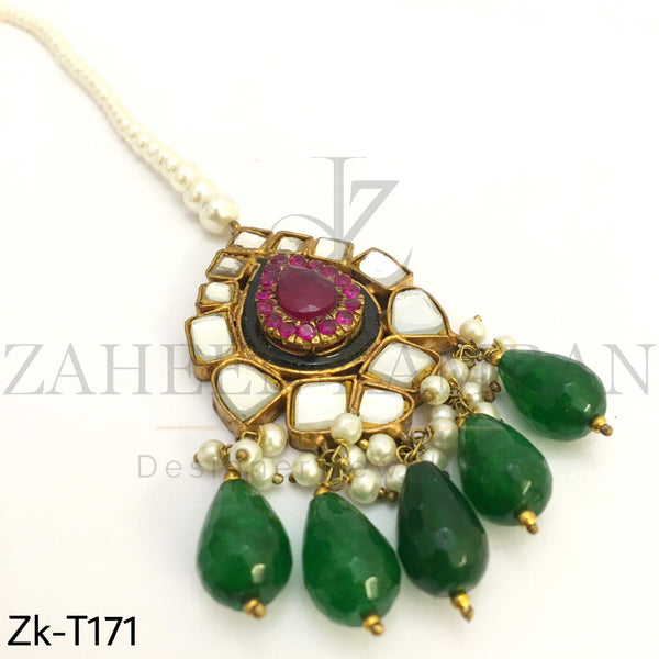 Kundan emerald tikka