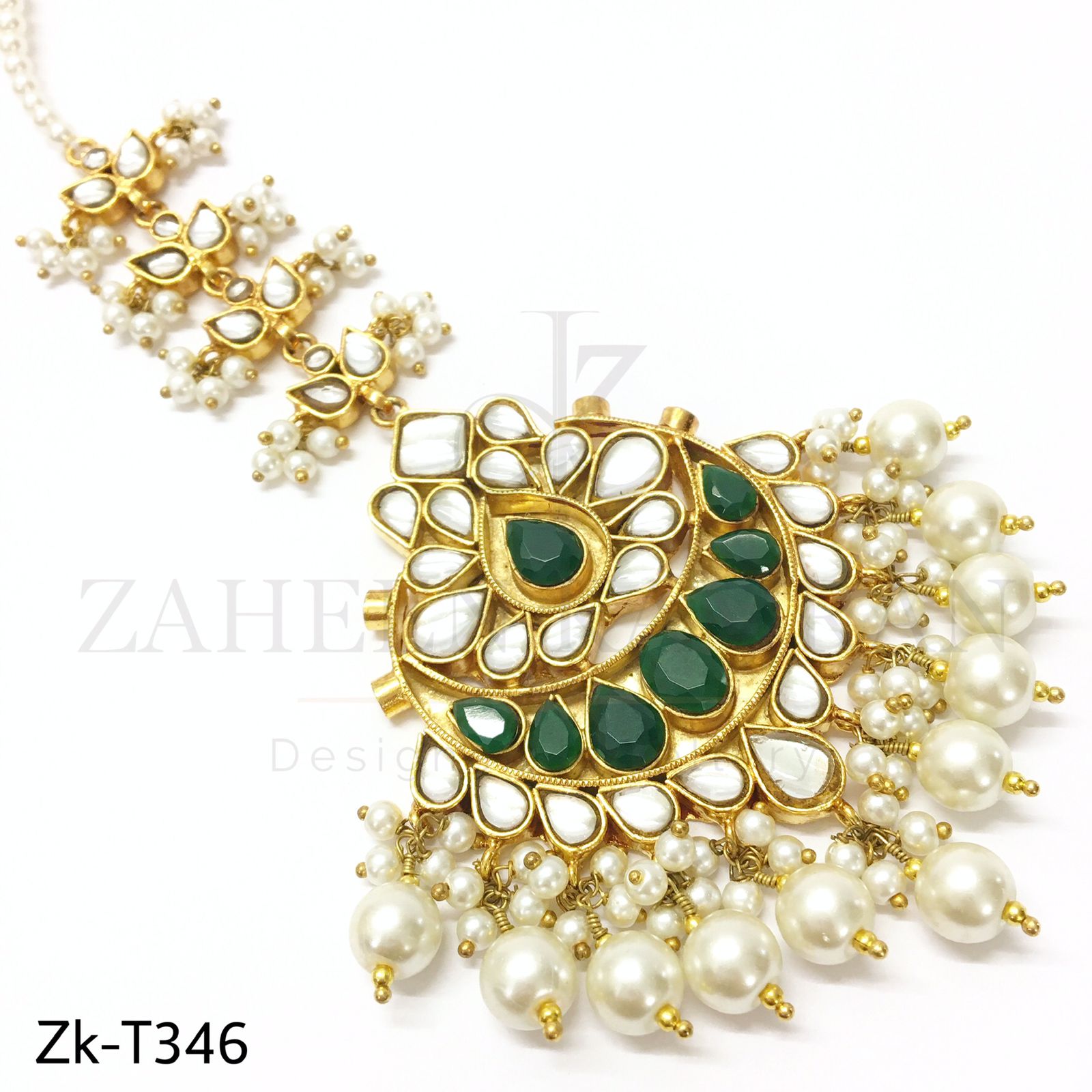Emerald kundan tikka