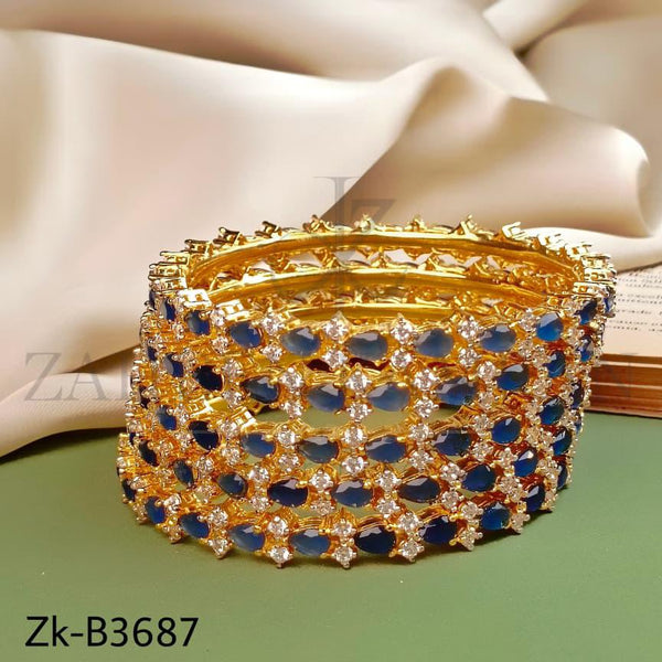 TRENDY BANGLES