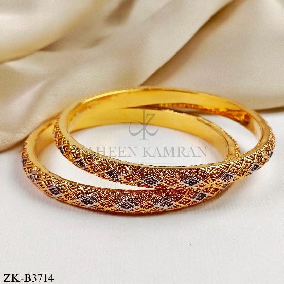 GOLDEN BANGLES