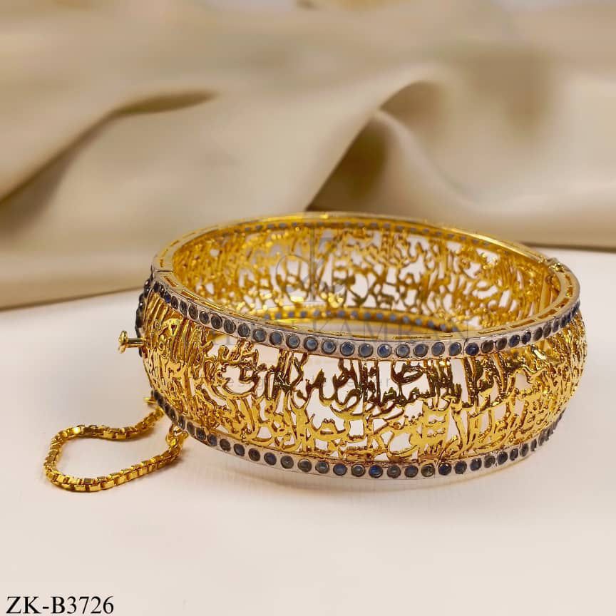 GOLDEN BANGLE