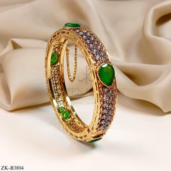 EMERALD BANGLE