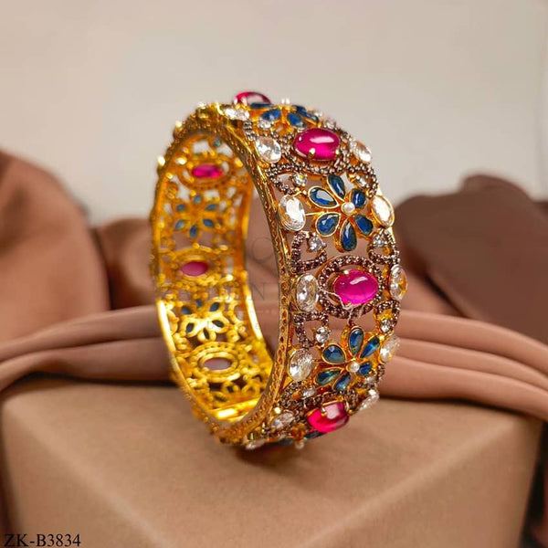 FLORAL BANGLE