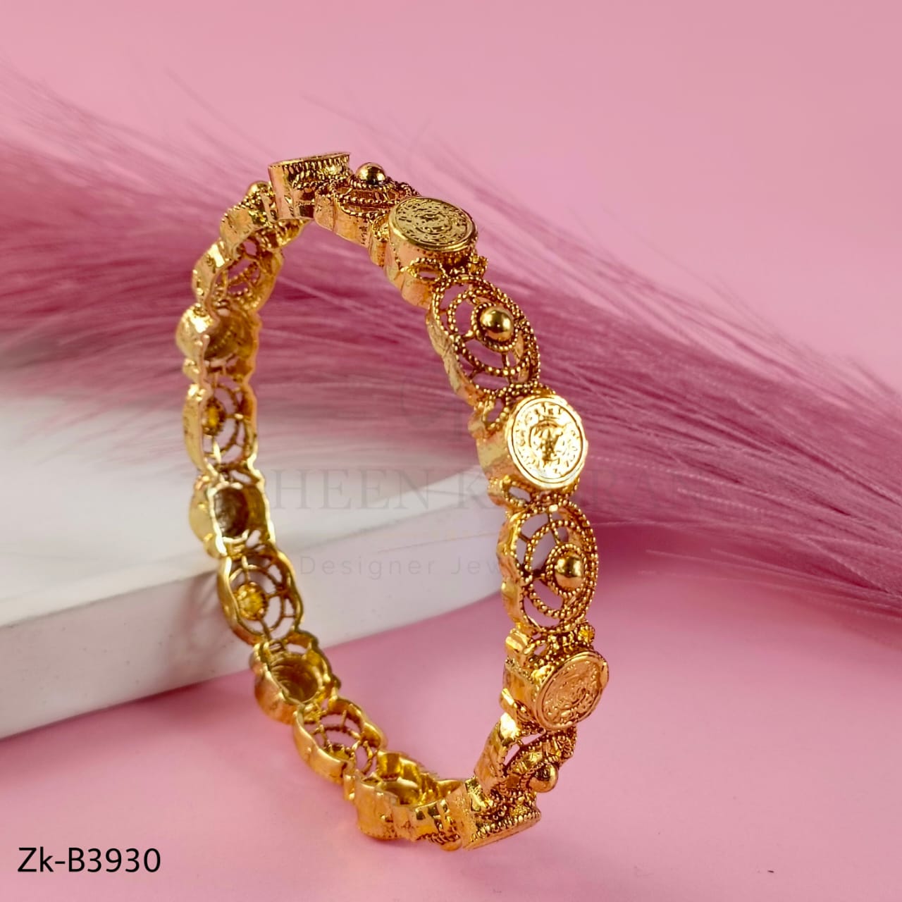 COIN BANGLE