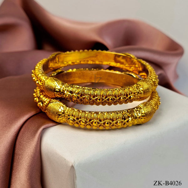 GOLDEN BANGLES