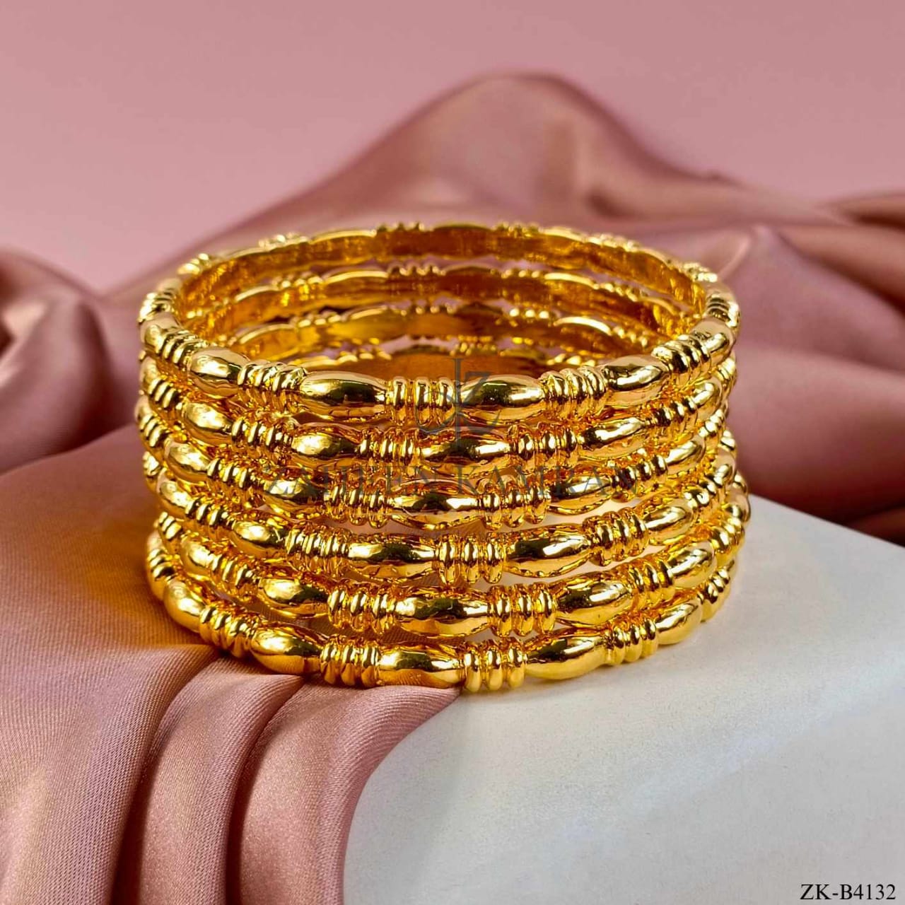 GOLDEN BANGLES