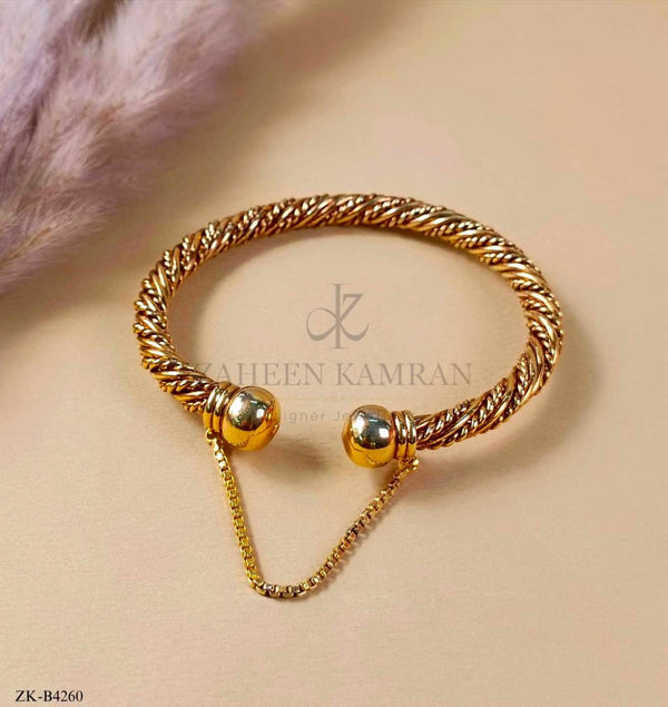 GOLDEN BANGLE