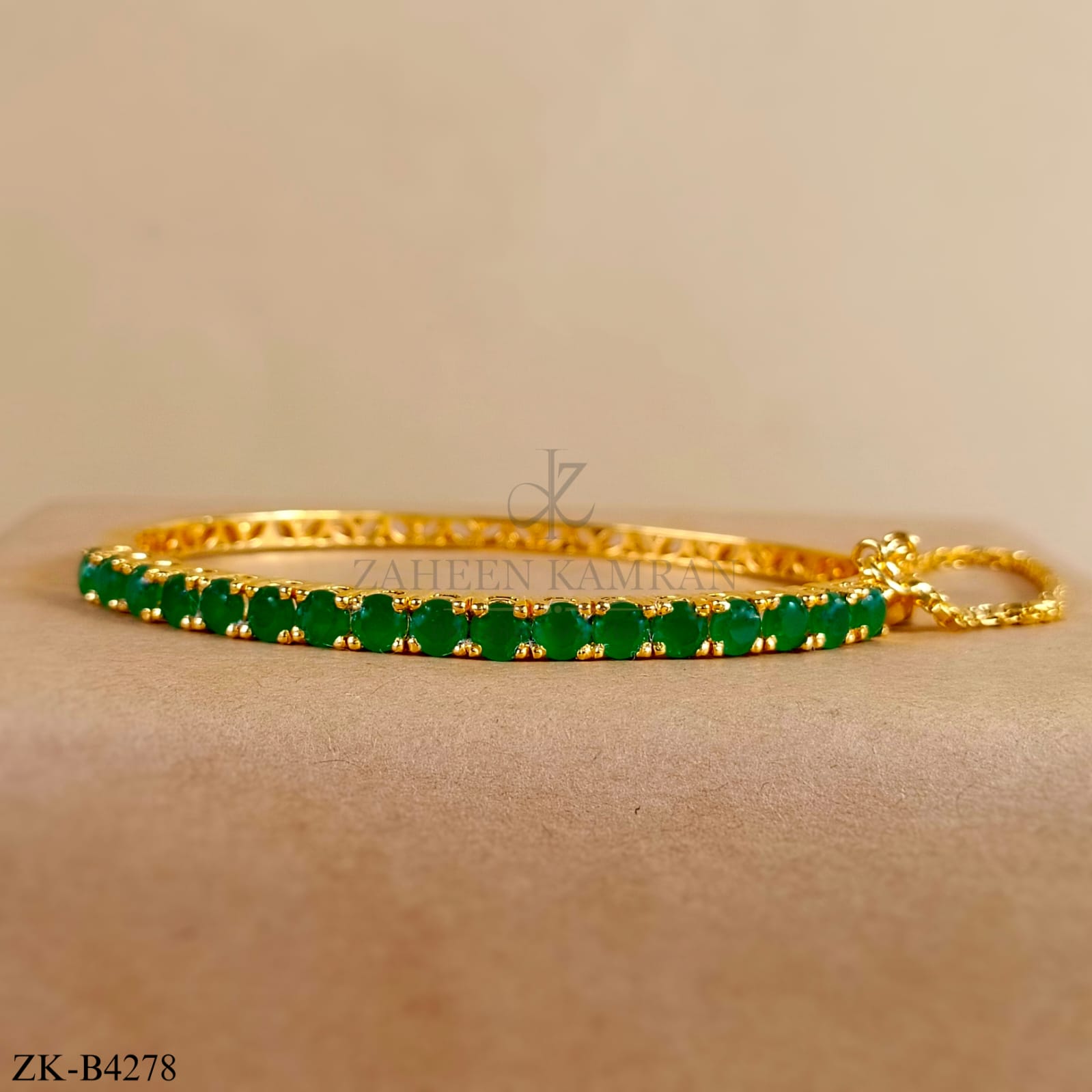 EMERALD BANGLE