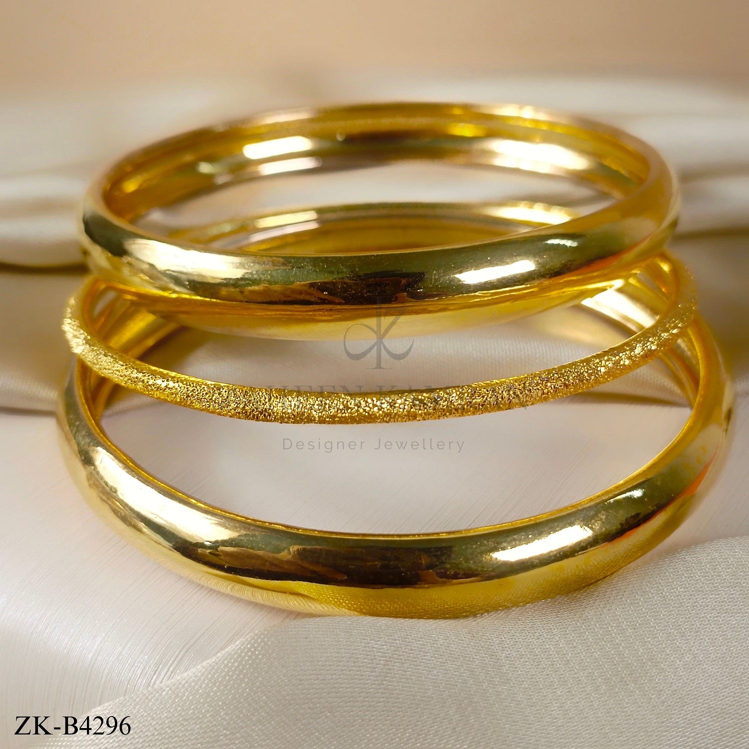 GOLDEN BANGLES