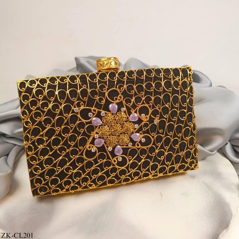 ANTIQUE FLORAL CLUTCH