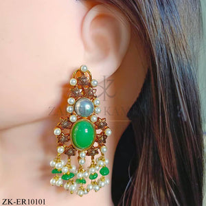 STAR EARRINGS