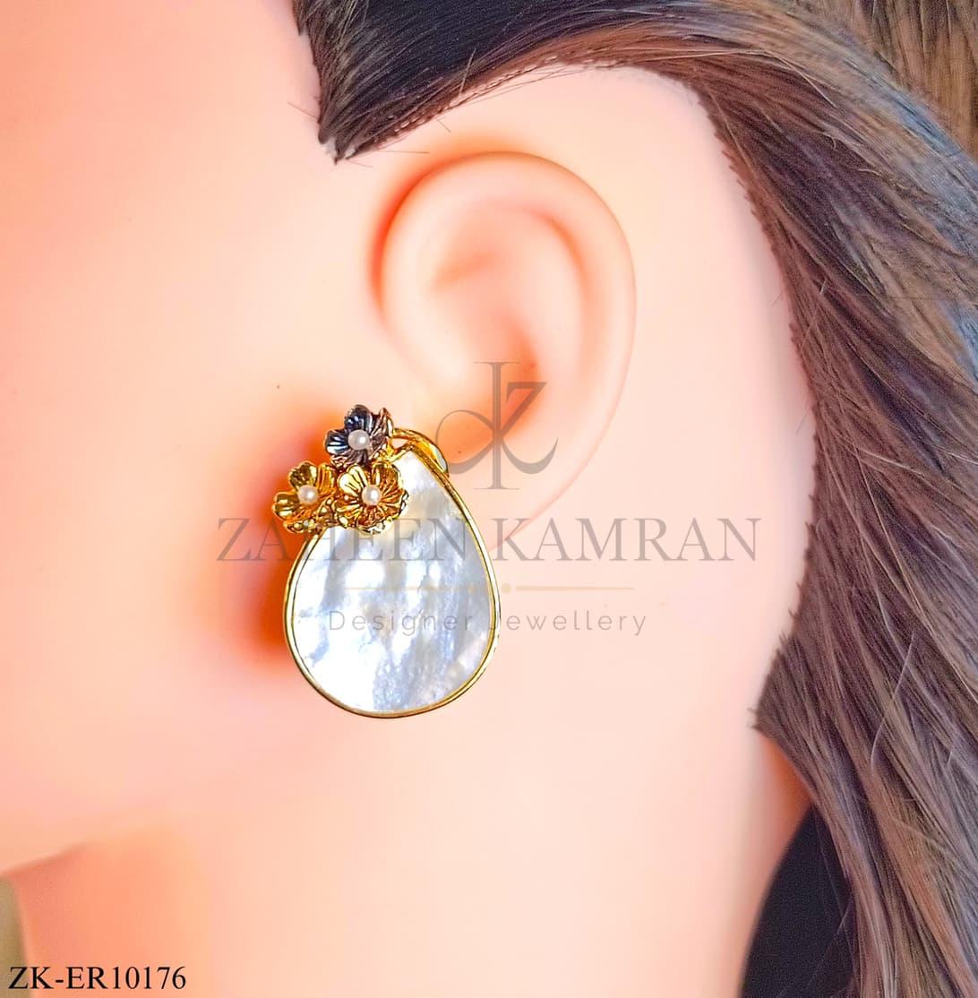 WHITE OPALS EARRINGS