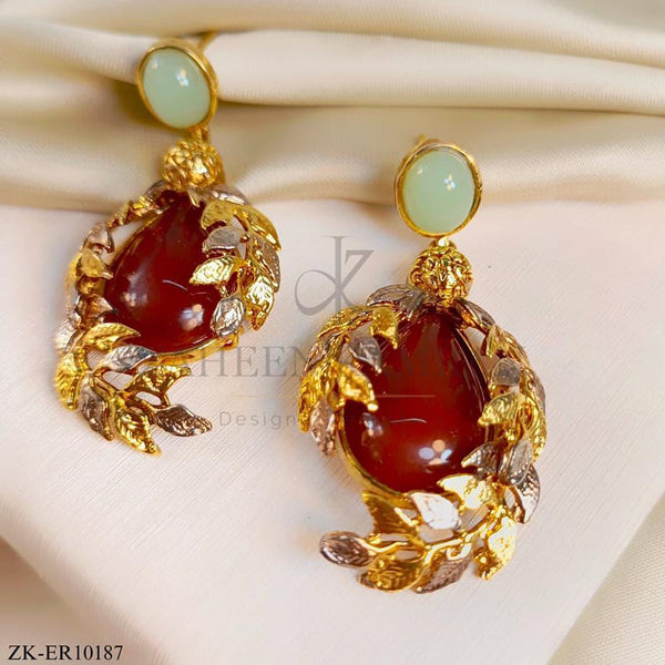 GARNET EARRINGS