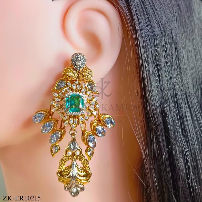 STUNNING EARRINGS