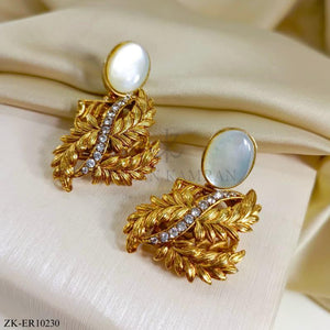 PETAL EARRINGS