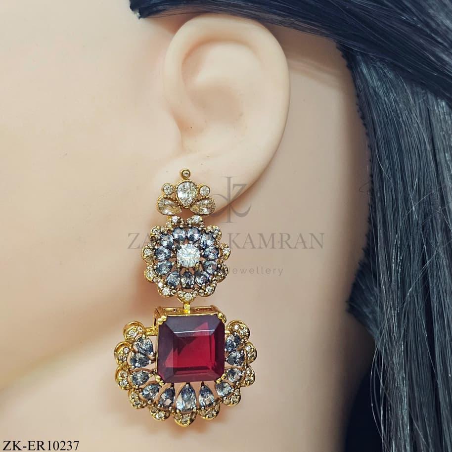GARNET EARRINGS