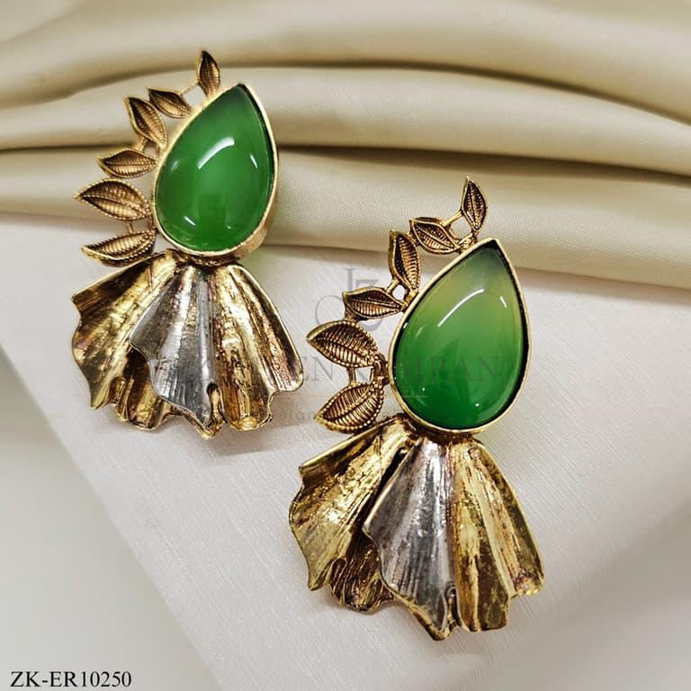 EMERALD EARRINGS