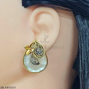 TEA DROP EARRINGS