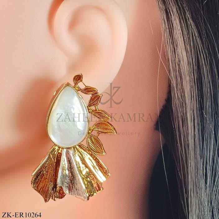 WHITE OPAL EARRINGS