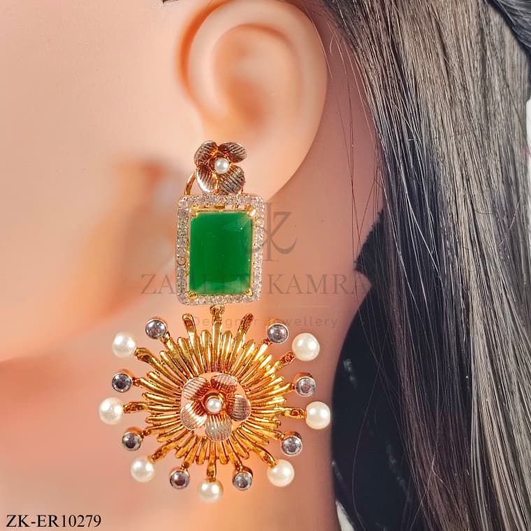 EMERALD EARRINGS