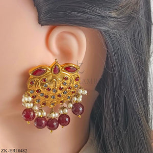 GARNET EARRINGS