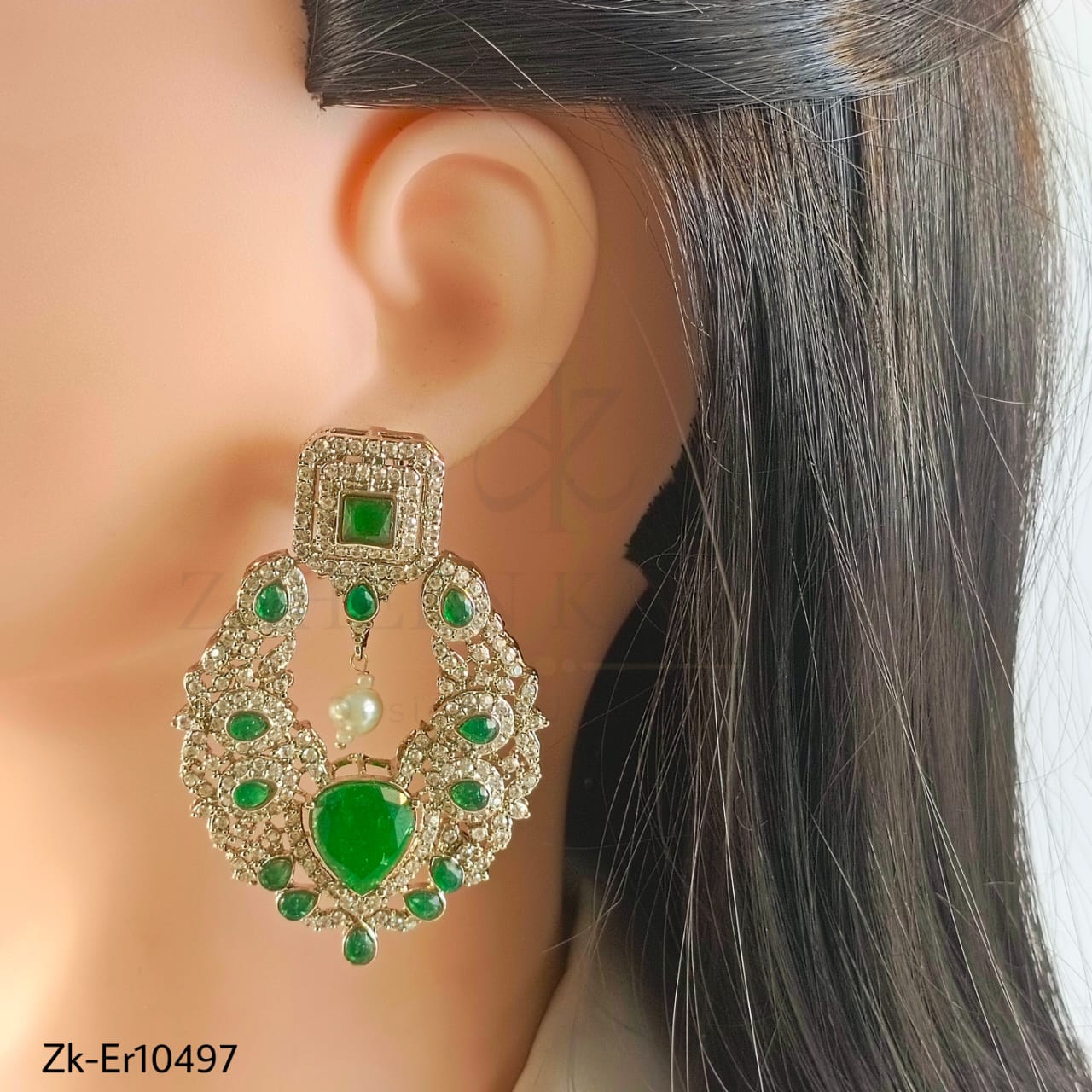 EMERALD EARRINGS