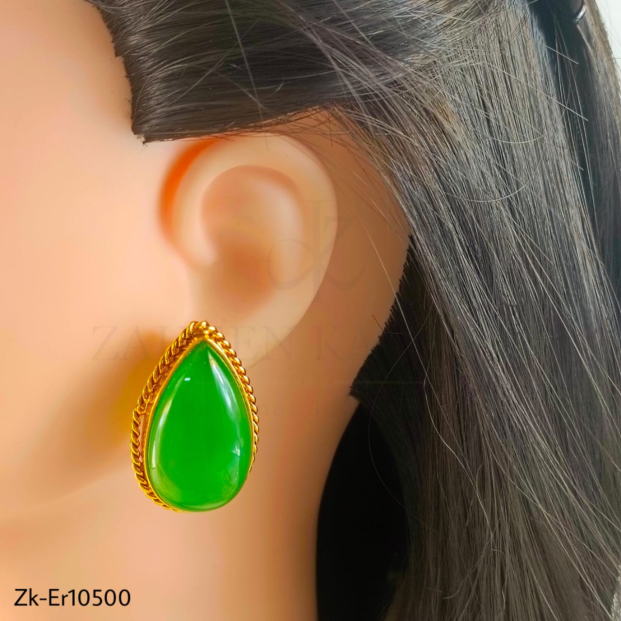 EMERALD EARRINGS