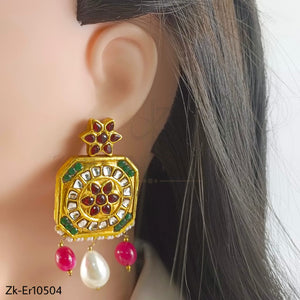 SQUARE EARRINGS