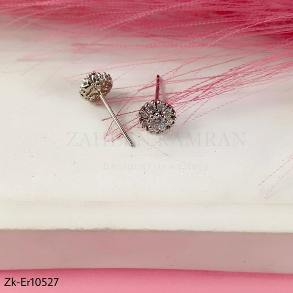 ZIRCONIAN STUDS