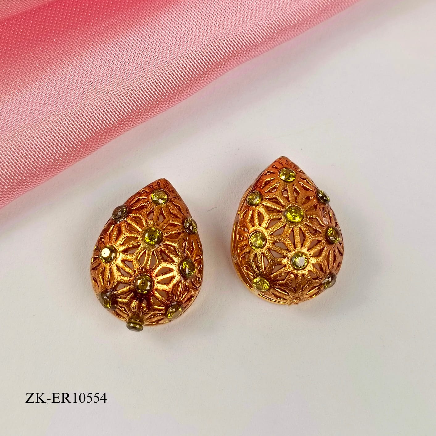 PERIDOT STONES EARRINGS