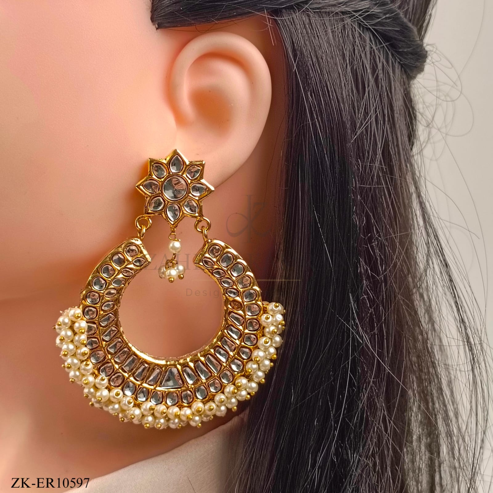CLUSTER EARRINGS