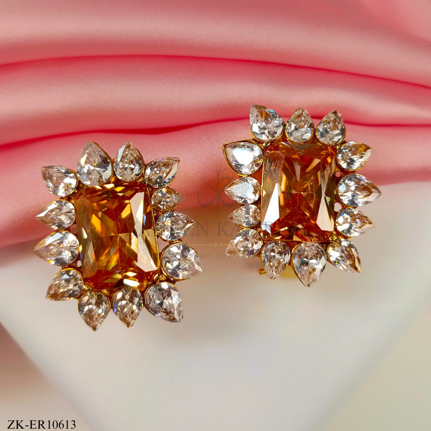 SQUARE EARRINGS