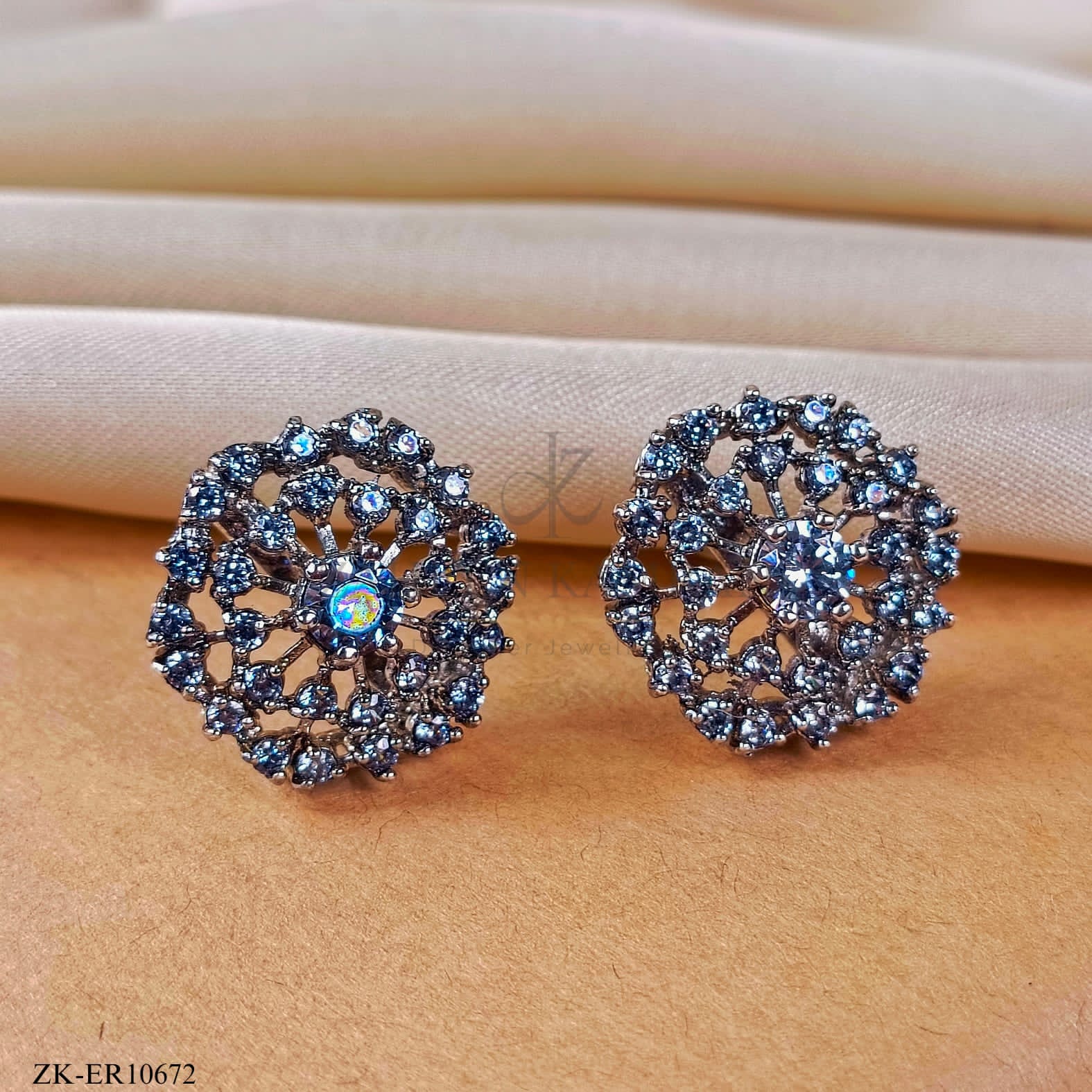 SMOKY STONES EARRINGS