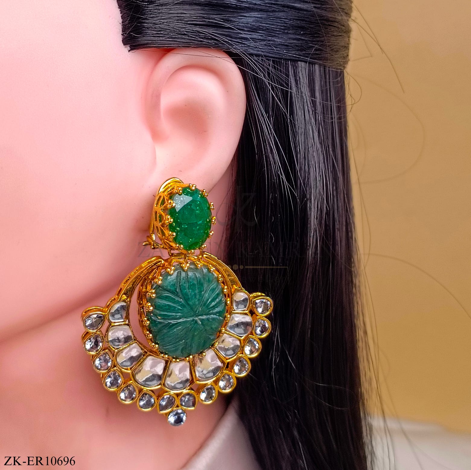 EMERALD EARRINGS