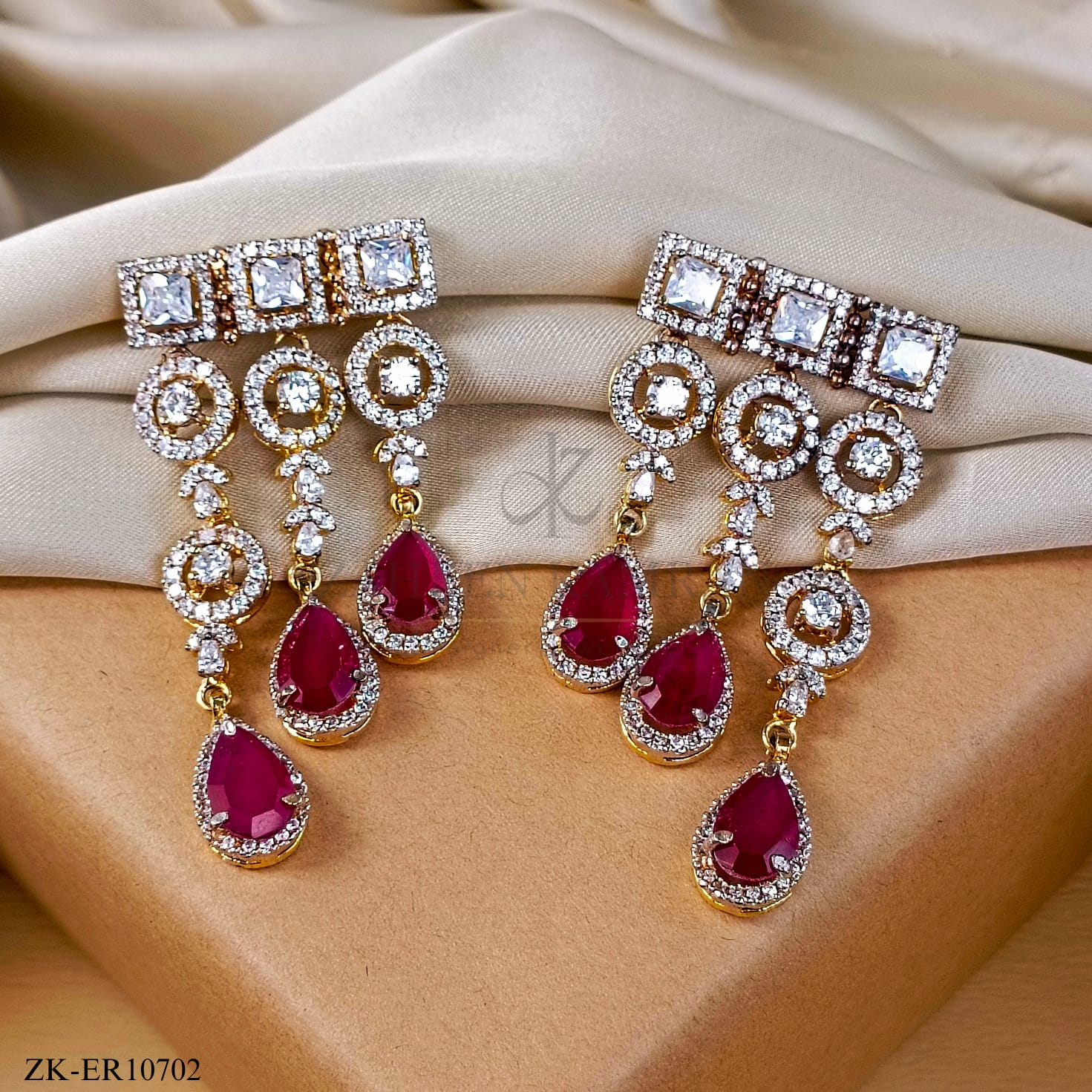 HANGING ZIRCONS EARRINGS