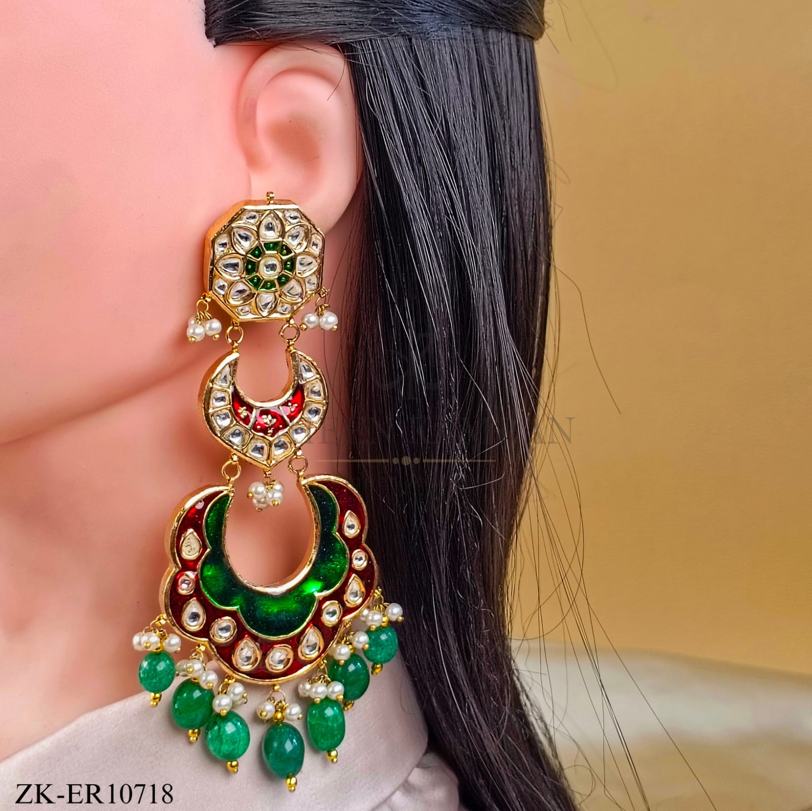 EMERALD EARRINGS