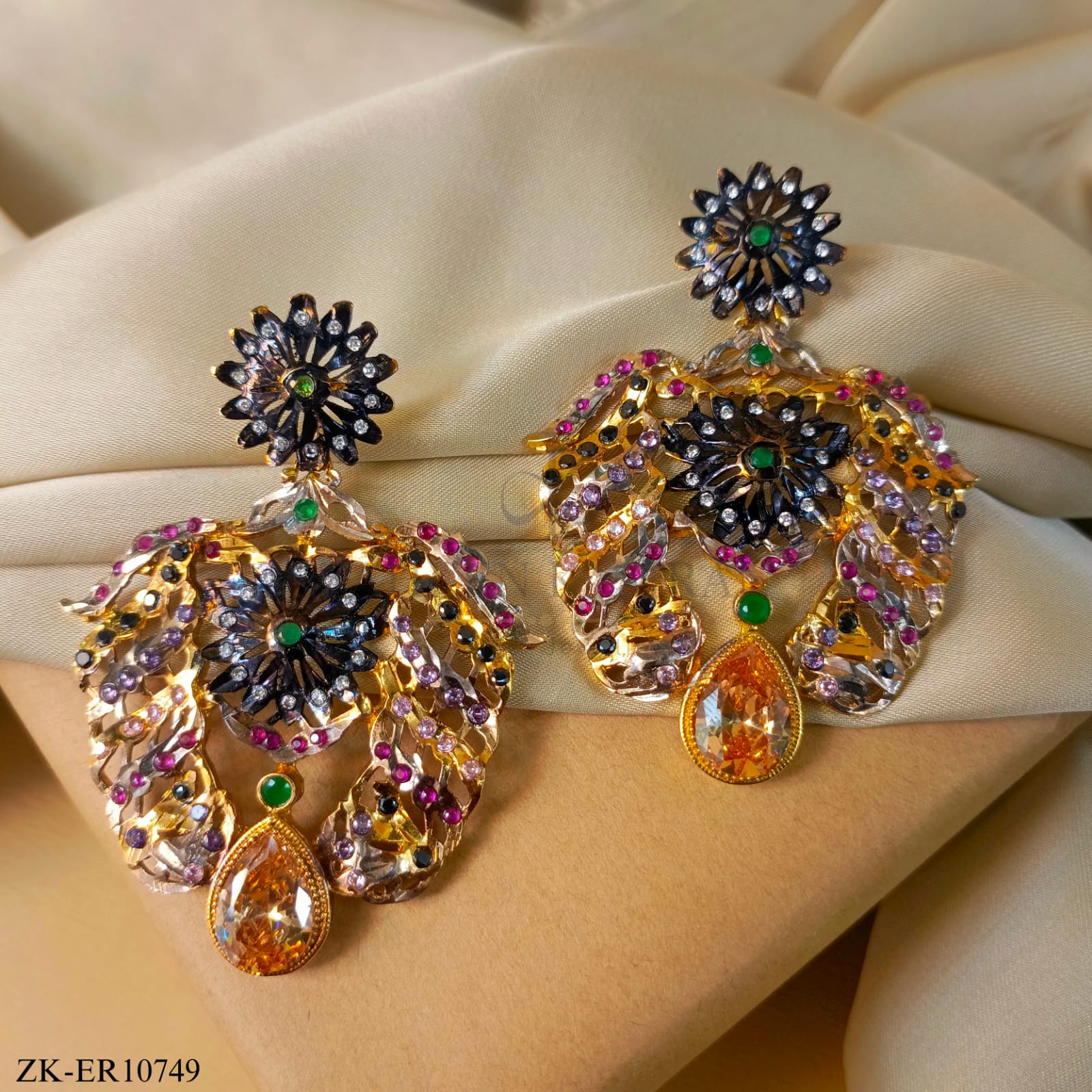 MULTI EARRINGS