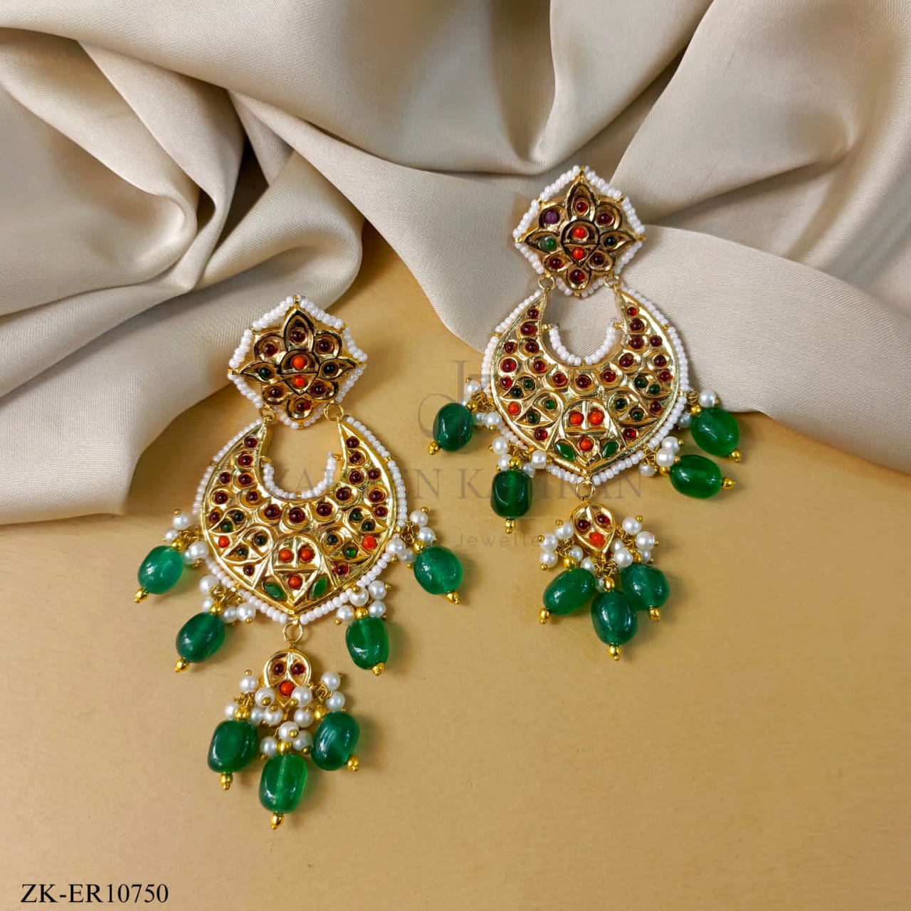 EMERALD EARRINGS