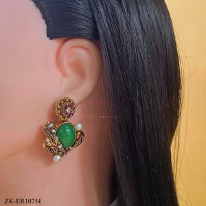 EMERALD EARRINGS