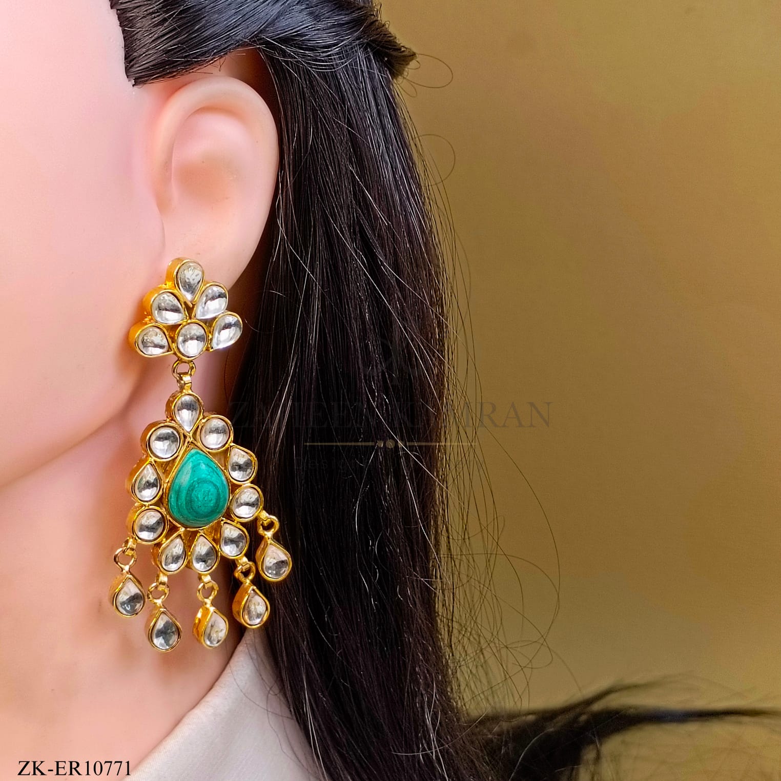 EMERALD EARRINGS