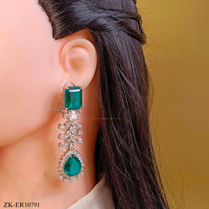 EMERALD EARRINGS