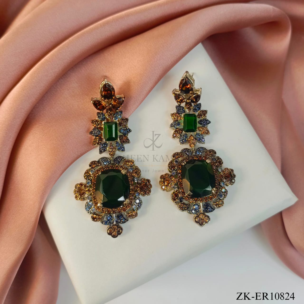 EMERALD EARRINGS