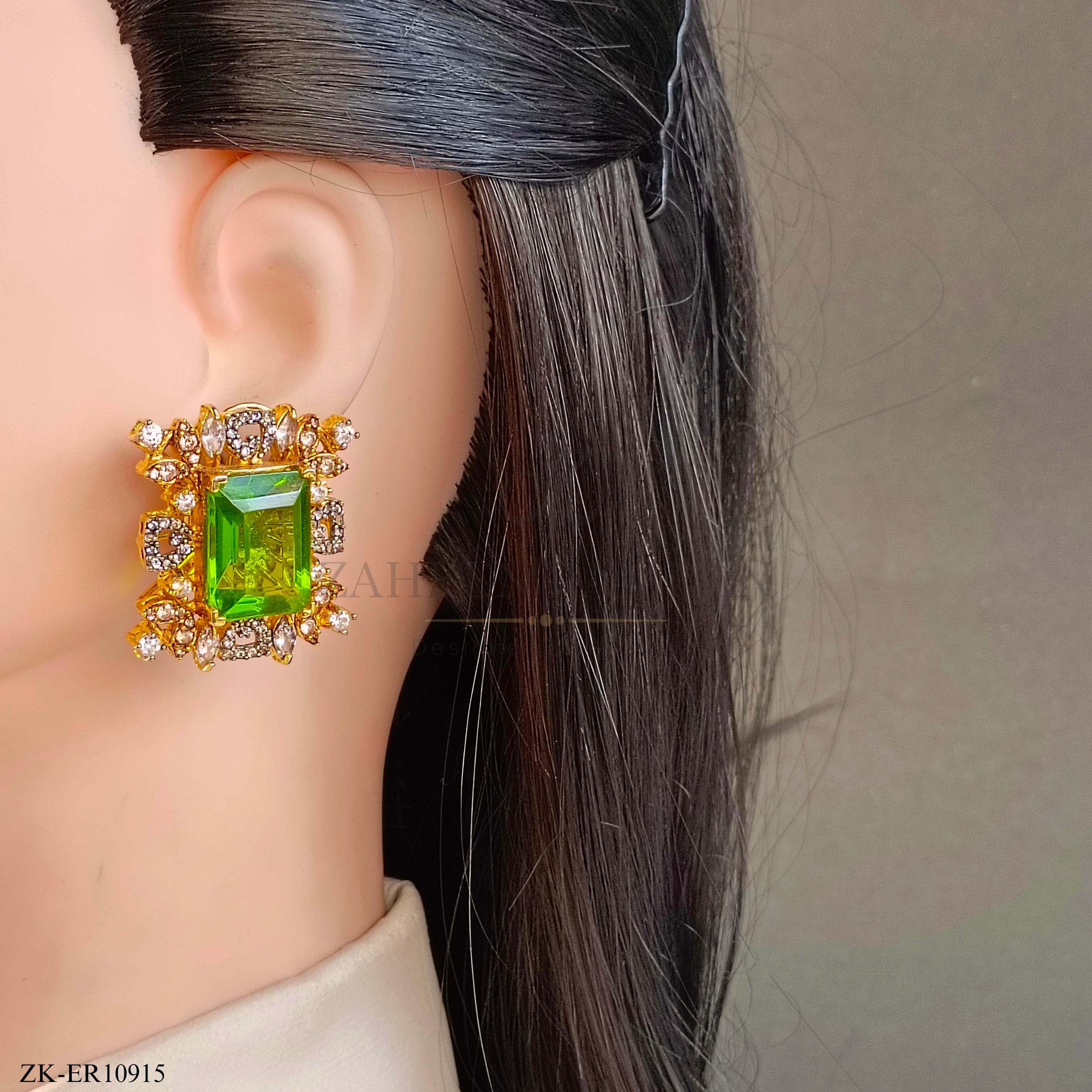 SQUARE EARRINGS