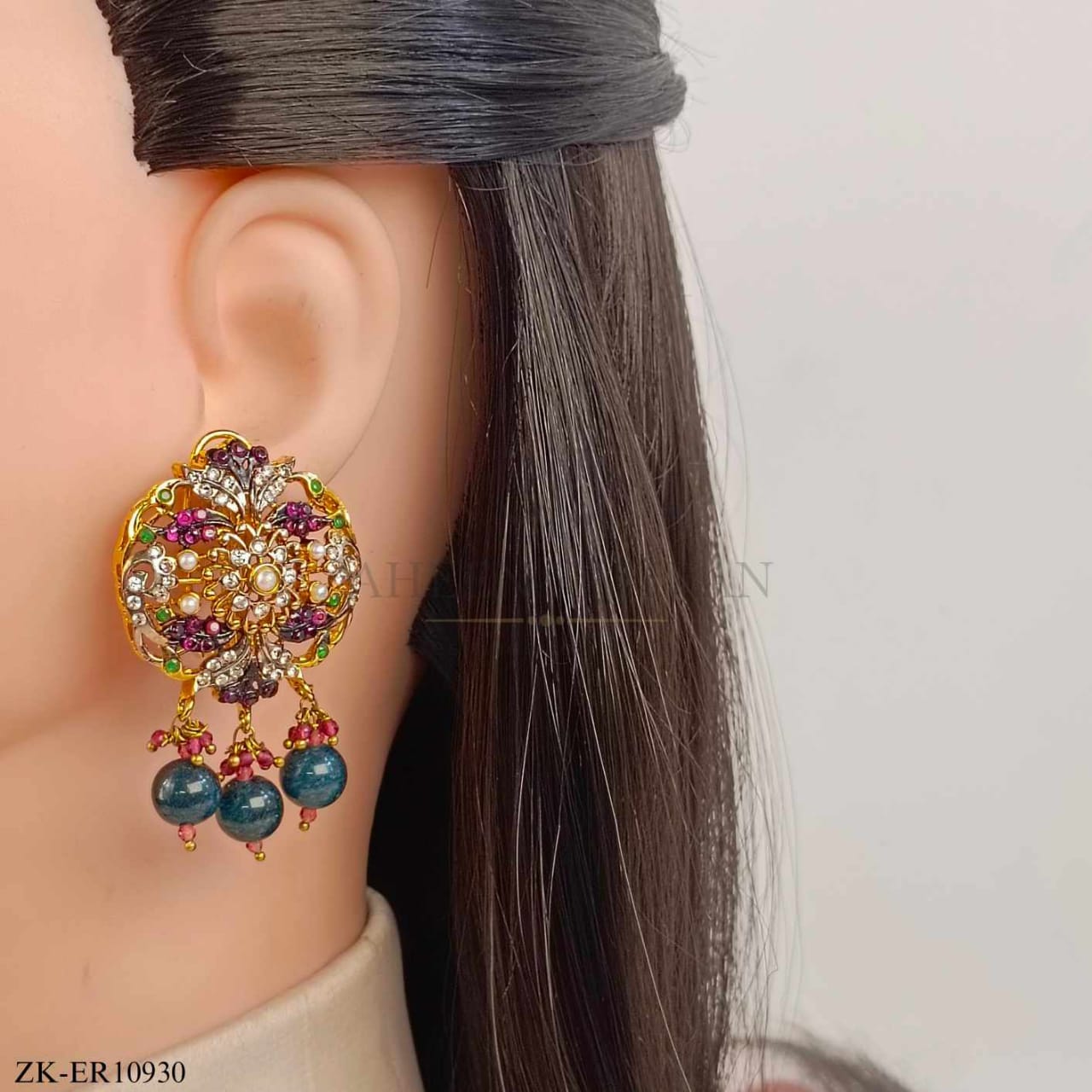 SAPPHIRE EARRINGS