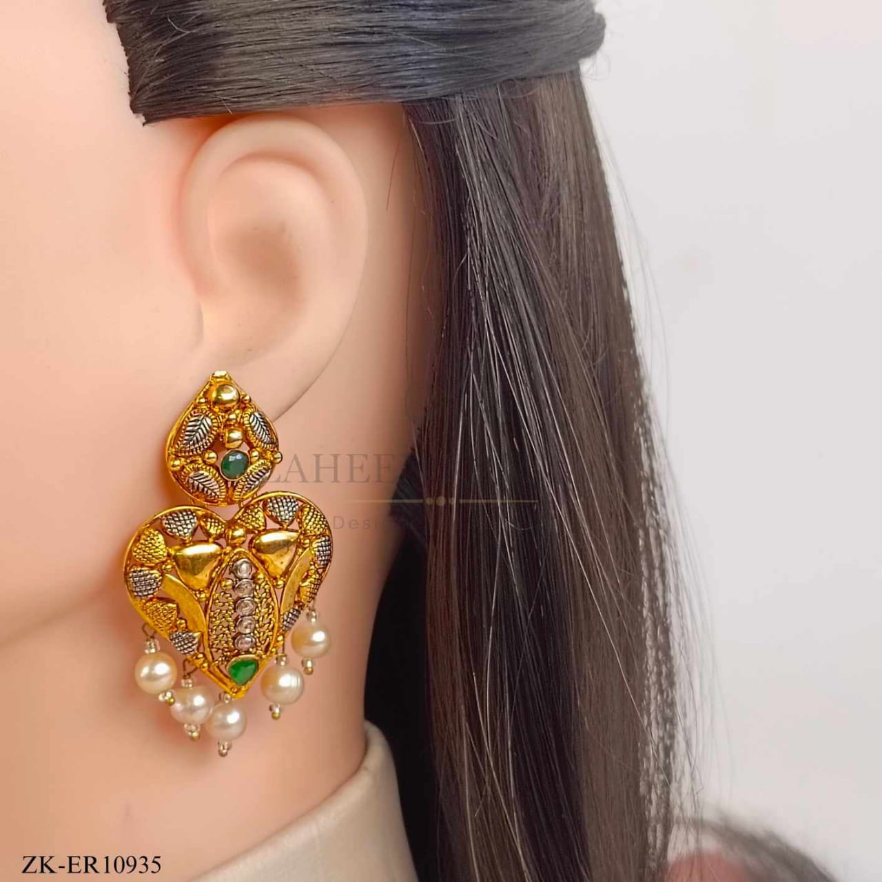 HEART EARRINGS