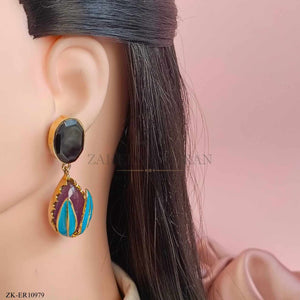 LEAFLET EARRINGS