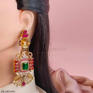LEAFLET EARRINGS