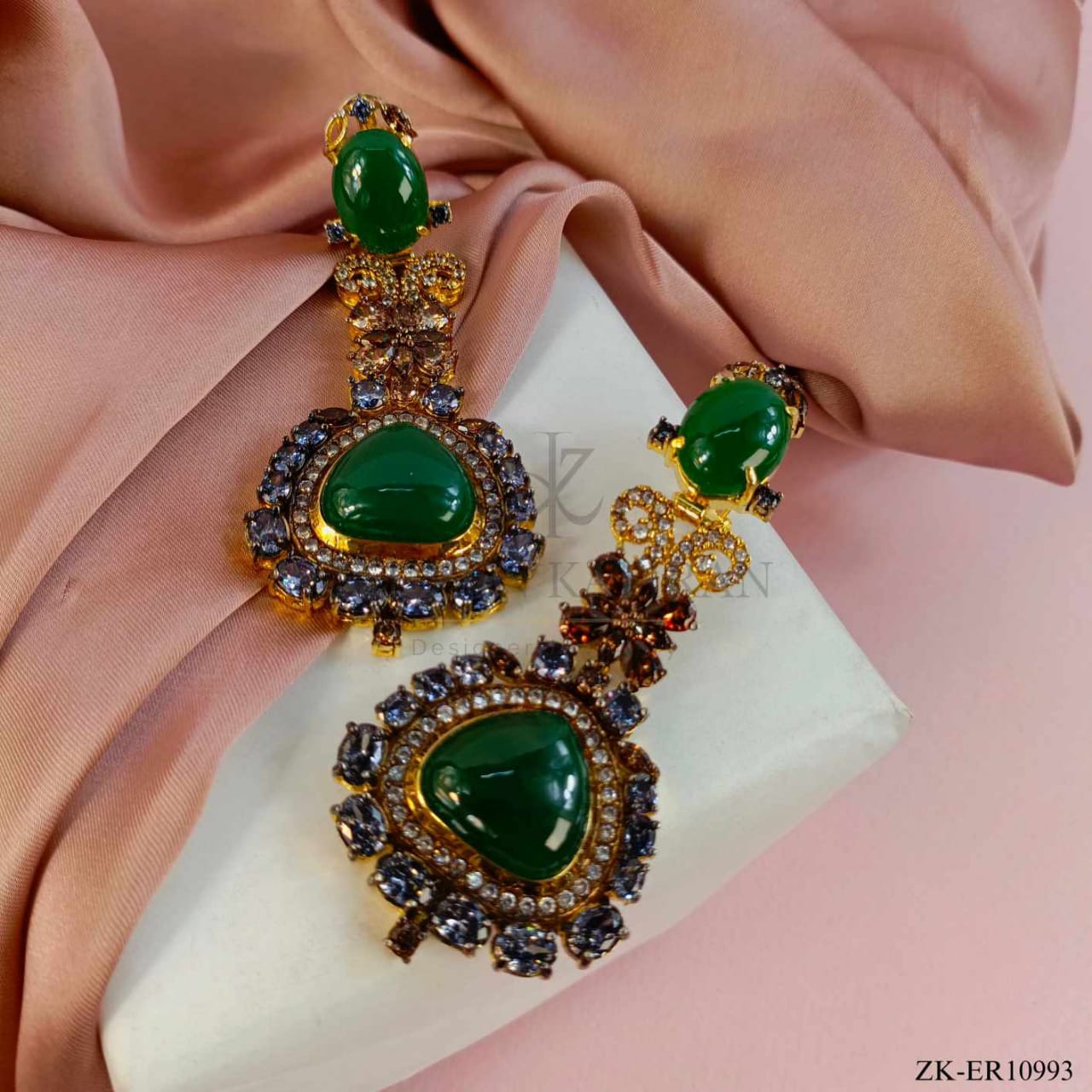 EMERALD EARRINGS