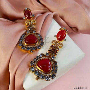 GARNET EARRINGS